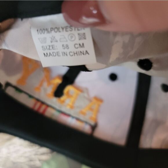 Camouflage "Army" Adjustable Hat - Brand new! - Picture 3 of 3